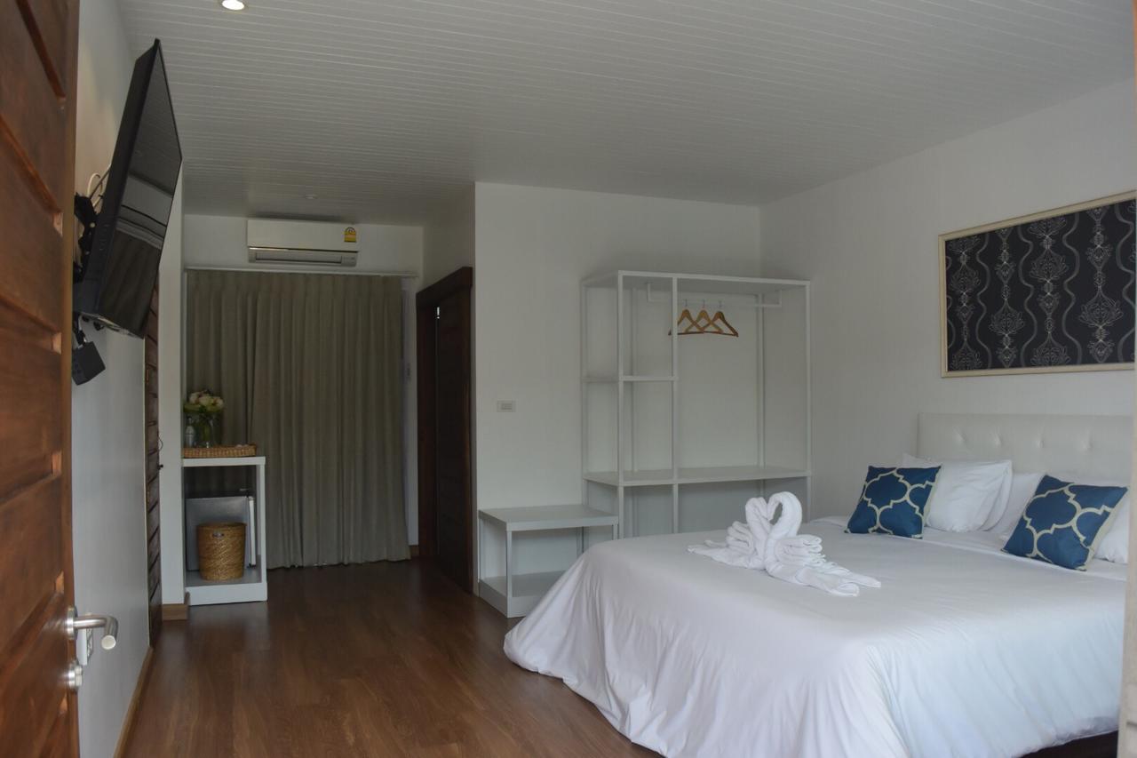 Phetcharat Grand Hotel Maesot 湄梭 外观 照片
